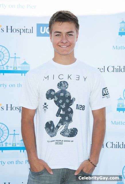 peyton meyer nude leak|Male Celebs (A